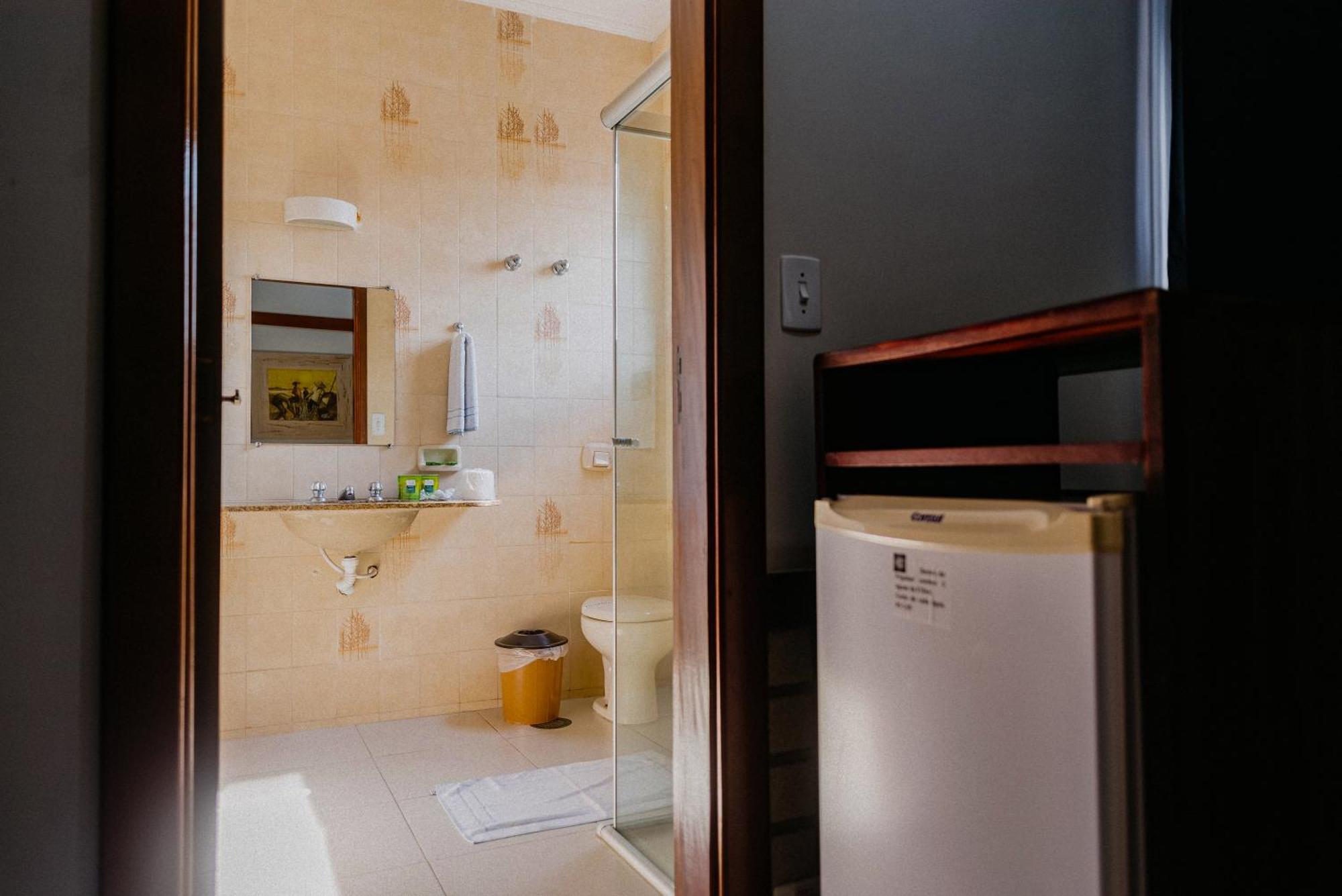 Hotel Sao Charbel ウバトゥバ エクステリア 写真